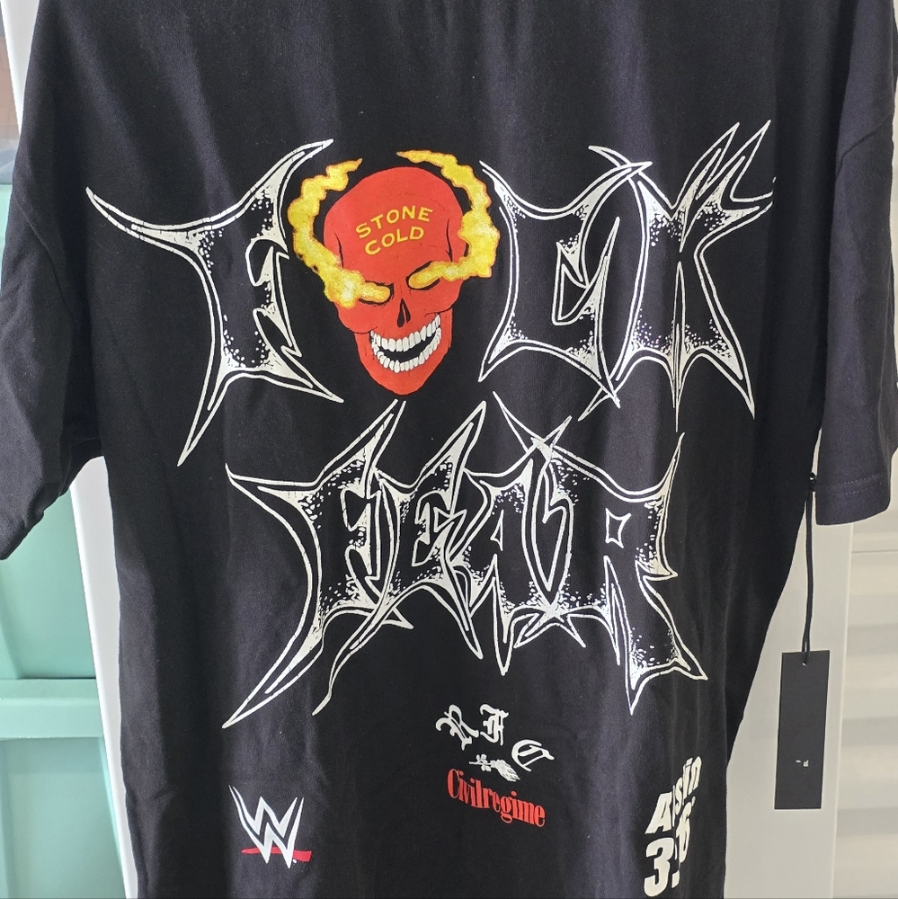 Civil Regime Stone Cold Steve Austin Shirt Size L Nwt